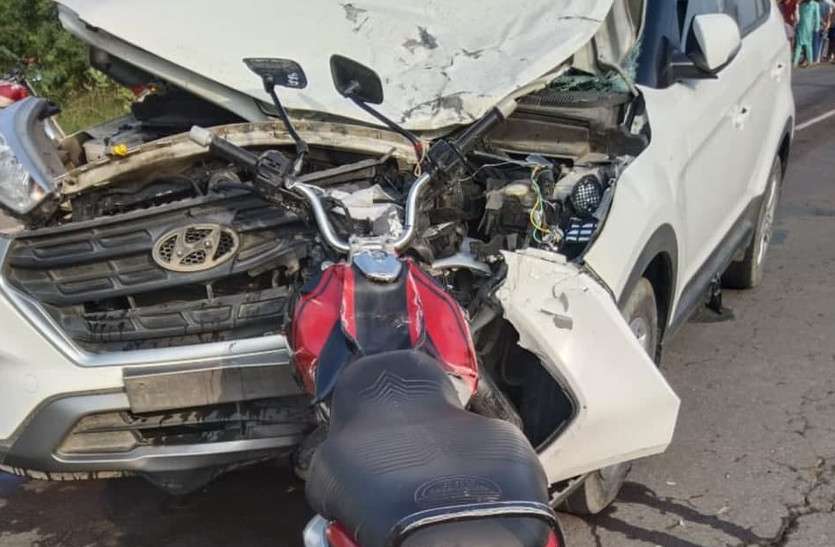 two brothers died in road accident in hanumangarh Hanumangarh Accident: कार की चपेट में आई बाइक, दो चचेरे भाइयों की मौत