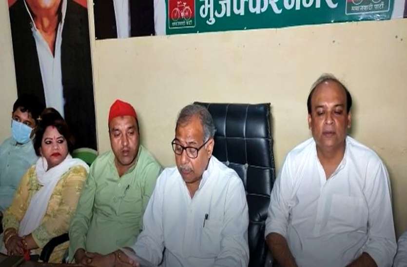 sapa.jpg मौलाना कलीम सिद्दीकी के बचाव में उतरी सपा, गिरफ्तारी से पहले होनी चाहिए थी जांच
