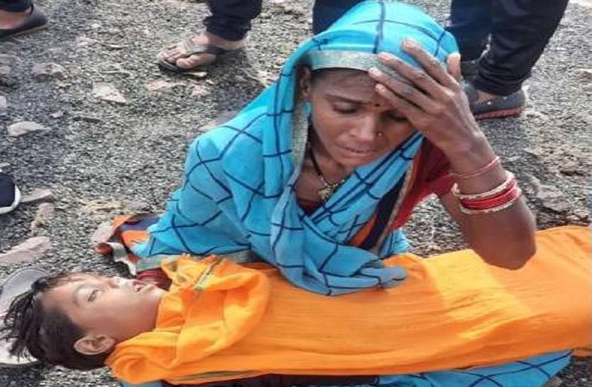 Seven year old Krishna dies due to drowning in water साइकिल दौड़ा रहा सात साल का कृष्णा नाले में गिरा, पानी में डूबने से मासूम की मौत