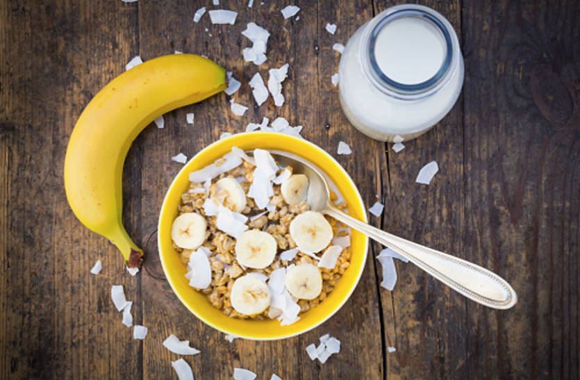 Post Workout Snacks: वर्कआउट के बाद खा सकते हैं इन टेस्टी और हेल्दी स्नैक्स को