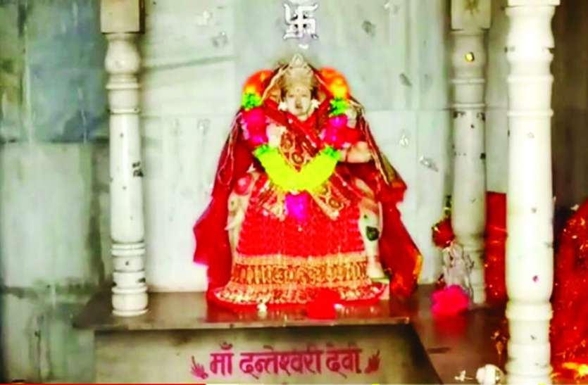 दुरगा देवी पूजा के परब नवरात दुरगा देवी पूजा के परब नवरात