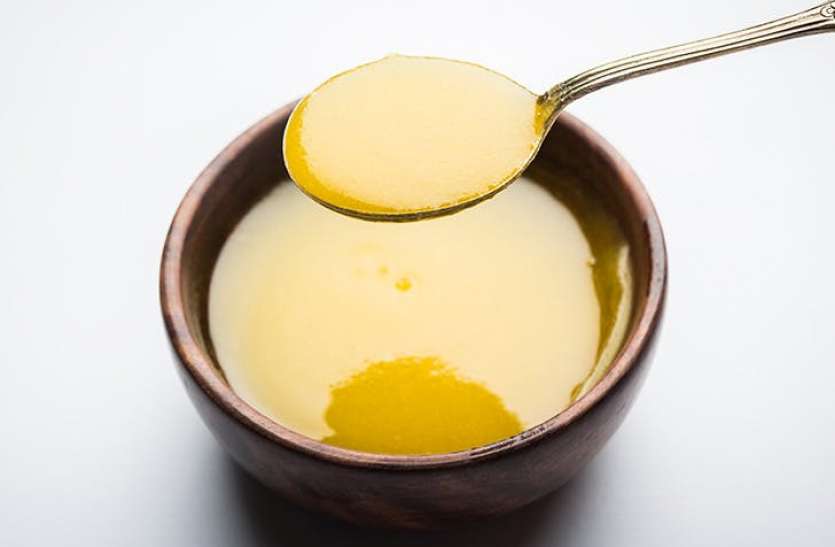 ghee.jpg Try These Tips To Make Ghee Healthier: घी के साथ इन चीजों को मिलाने से मिलेंगे दोगने लाभ