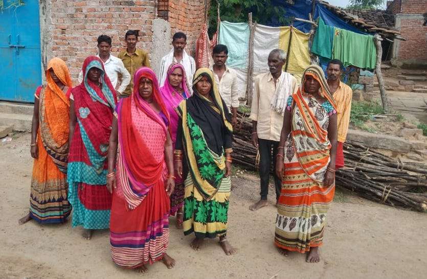 MGNREGA news in katni मनरेगा में बहाया पसीना, किसी को दस तो किसी को 18 दिन बाद भी मजदूरी का इंतजार