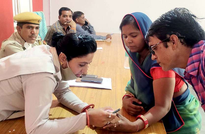 विद्यालयों में लगेगी शिकायत पेटी, पुलिस करेंगी तत्काल कार्रवाई विद्यालयों में लगेगी शिकायत पेटी, पुलिस करेंगी तत्काल कार्रवाई