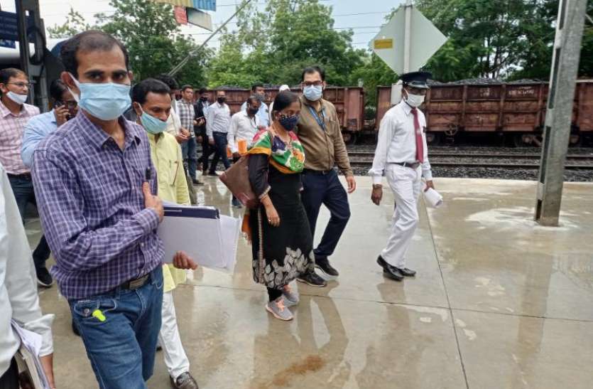 drm.jpg डीआरएम से कहा ,कोरोना गया अब तो सभी ट्रेनों को शुरू करो