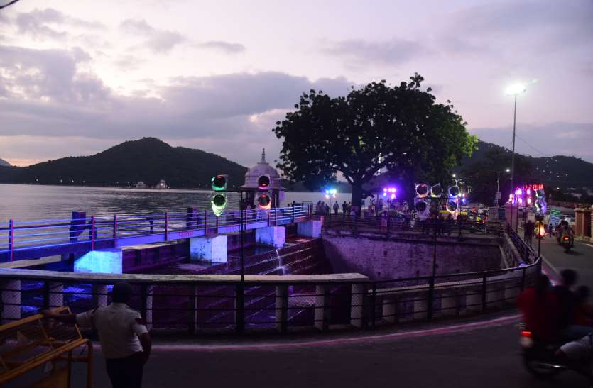 घट स्थापना की शुभ घड़ी में फतेह होगा खुशियों का सागर घट स्थापना की शुभ घड़ी में फतेह होगा खुशियों का सागर