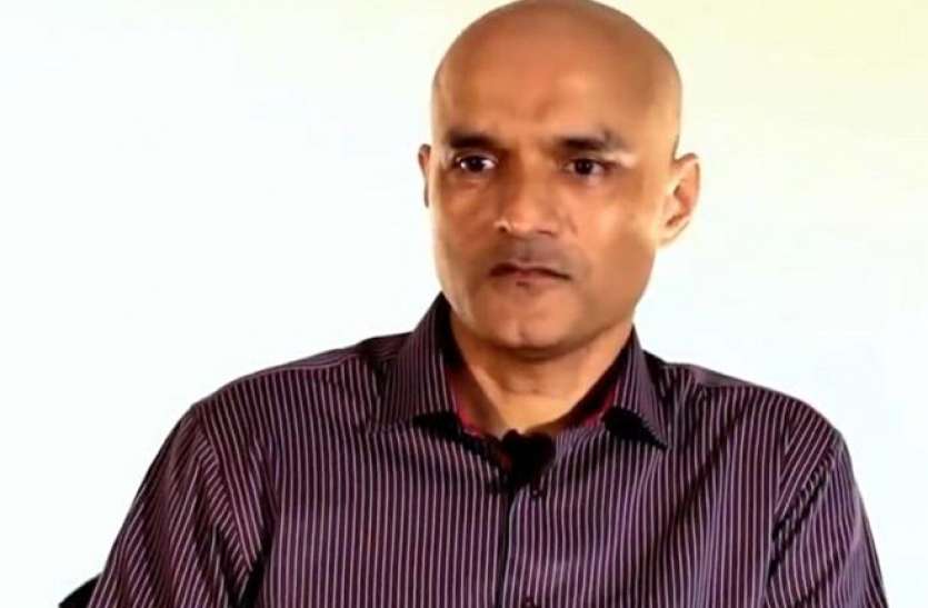 kulbhushan.jpg मौत की सजा पाए कुलदीप जाधव को राहत, पाक कोर्ट ने वकील नियुक्त करने को दिया वक्त