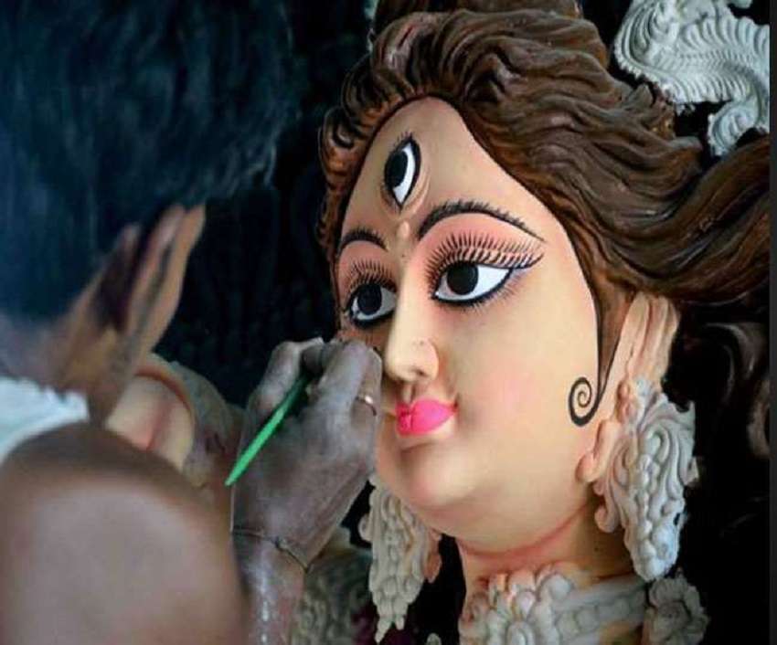WEST BENGAL-महालया पर आज गूंजेगा भद्र की खनकती आवाज में महिषासुरमर्दिनी पाठ