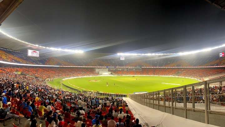 narendra_modi_stadium.jpg