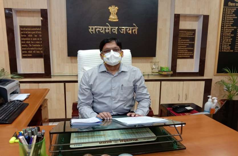 Collector, Mujibur Rahman Khan कलेक्टर सीधी की सख्त कार्रवाई से प्रशासनिक हलके में खलबली
