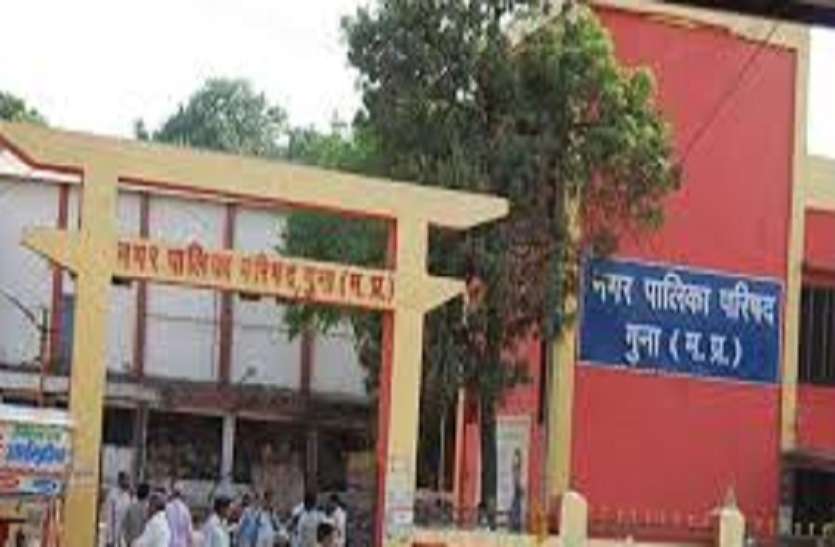 नगर पालिका को कॉलोनाइजर से मिले 45 करोड़ तो हो सकता है शहर का चहुंमुखी विकास नगर पालिका को कॉलोनाइजर से मिले 45 करोड़ तो हो सकता है शहर का चहुंमुखी विकास