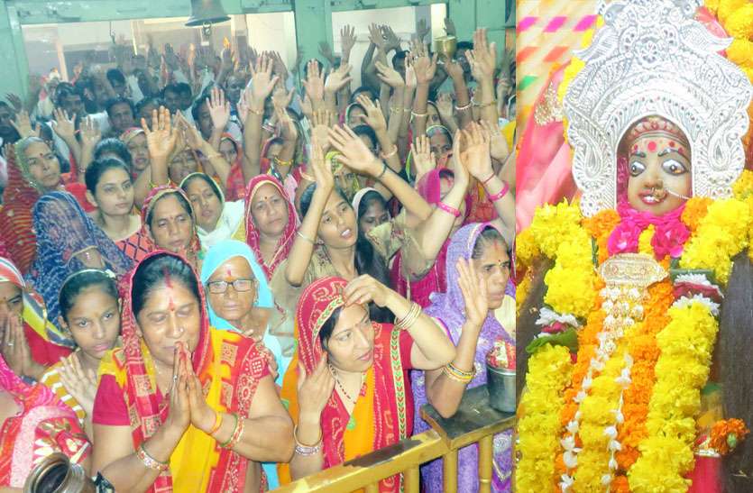 नवरात्र में कंकाली माता के दर्शन को उमड़े श्रद्धालु नवरात्र में कंकाली माता के दर्शन को उमड़े श्रद्धालु