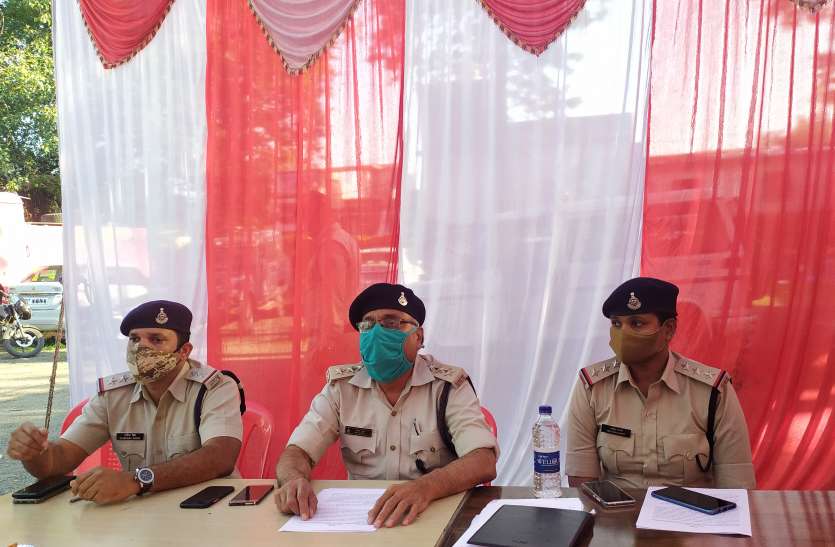Inter district gang of miscreants caught अंतर जिला बदमाशों का गिरोह पकड़ाया