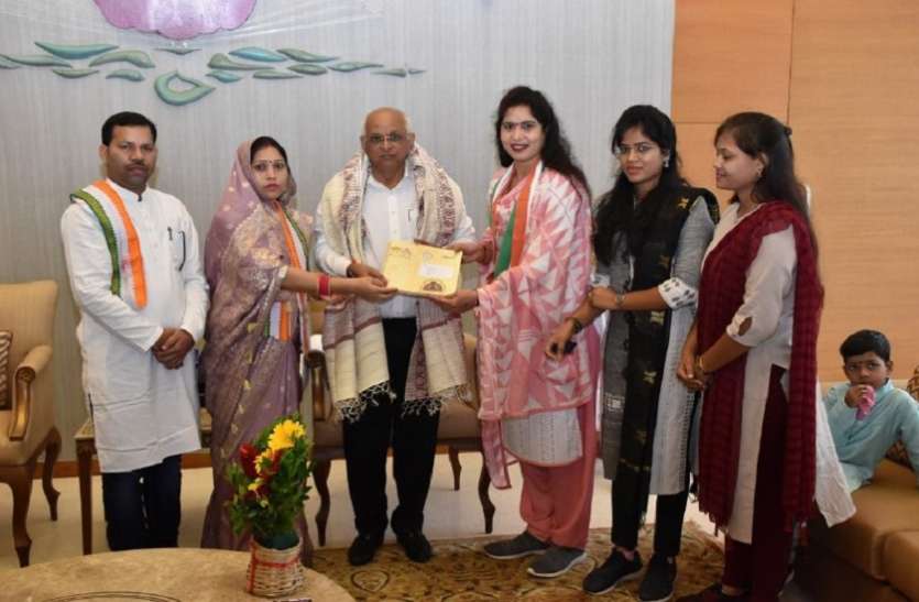 Gujarat: छत्तीसगढ़ के मुख्यमंत्री भूपेश बघेल ने गुजरात के सीएम को भेजा न्यौता Gujarat: छत्तीसगढ़ के मुख्यमंत्री भूपेश बघेल ने गुजरात के सीएम को भेजा न्यौता