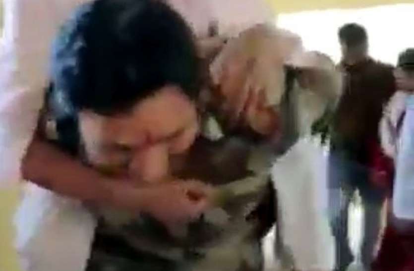 पुलिस का मानवीय चेहरा : सब इंस्पेक्टर अमित ने दिखाई दरियादिली पुलिस का मानवीय चेहरा : सब इंस्पेक्टर अमित ने दिखाई दरियादिली