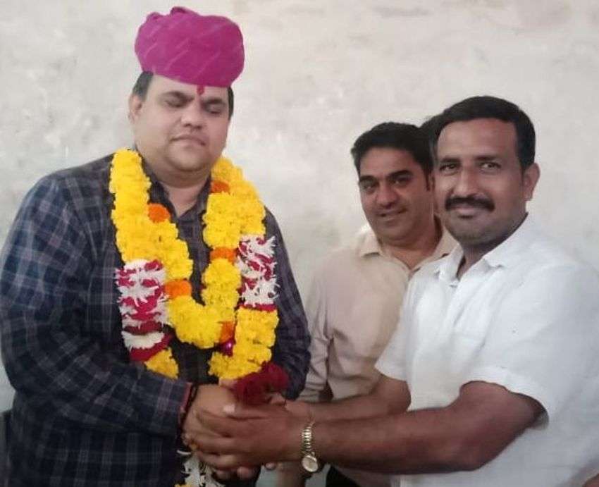 SURAT NEWS DAYRI: कपड़ा व्यापारियों ने की कई मुद्दों पर बातचीत
