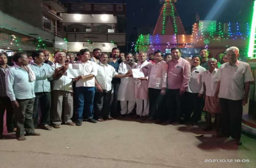 विधायक से नाराज 200 से अधिक कांग्रेसियों ने पार्टी को भेजा सामूहिक इस्तीफा विधायक से नाराज 200 से अधिक कांग्रेसियों ने पार्टी को भेजा सामूहिक इस्तीफा