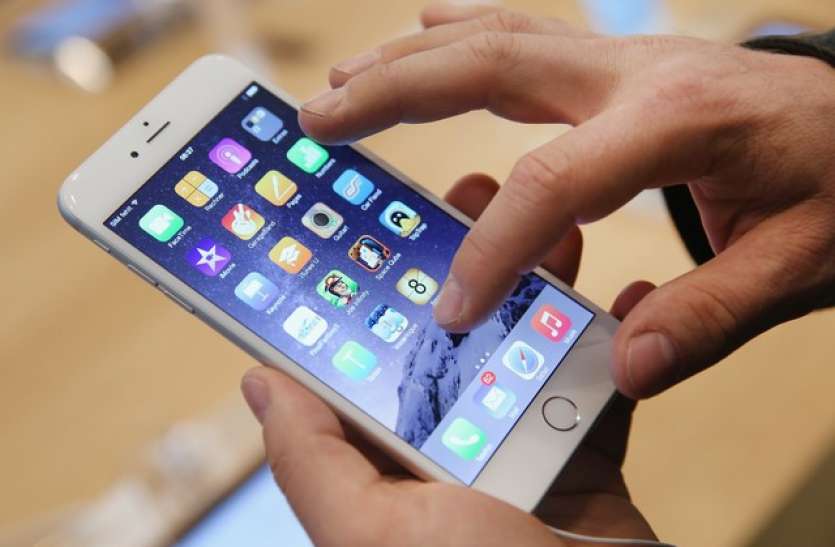 mobile.jpg कोरोना का असर कम होने के बाद 6.24 लाख बढ़े मोबाइल फोन उपभोक्ता, ट्राई की रिपोर्ट में हुआ खुलासा