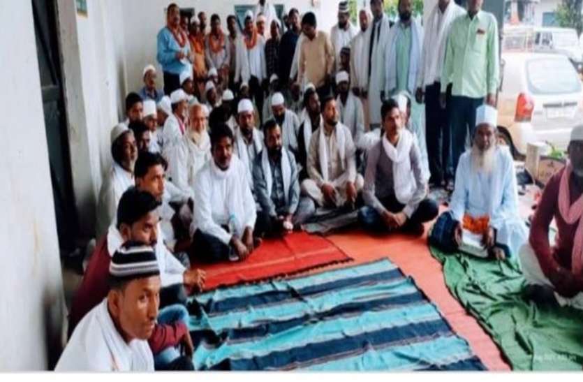 sharkazi.jpg मुसलमानों को अफवाहों को फैलने से रोकना चाहिए, अफवाह शांति और सुरक्षा को प्रभावित करती हैं- शहर काजी