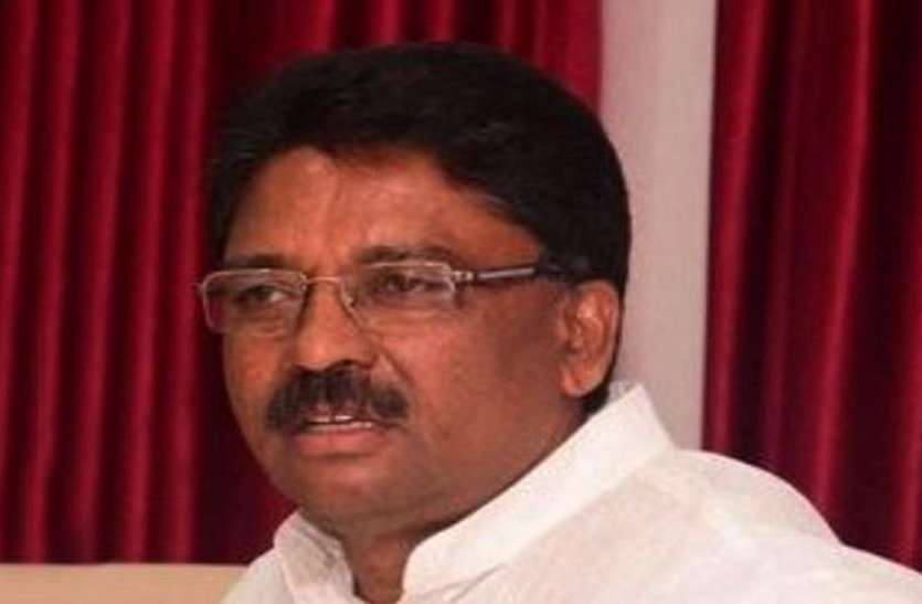कुमारस्वामी के बयान हताशा के प्रतीक : उग्रप्पा कुमारस्वामी के बयान हताशा के प्रतीक : उग्रप्पा