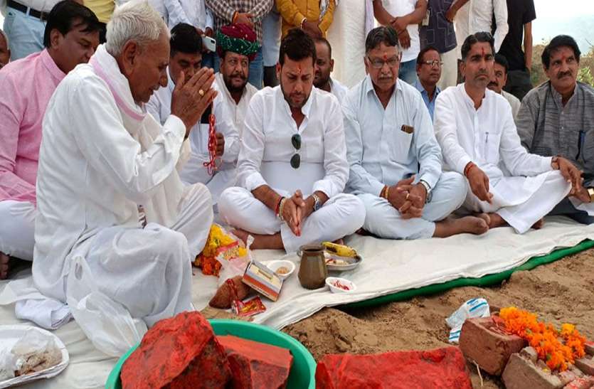 एक करोड़ की लागत से निवाई में बनेगा अत्याधुनिक बस स्टैंड एक करोड़ की लागत से निवाई में बनेगा अत्याधुनिक बस स्टैंड