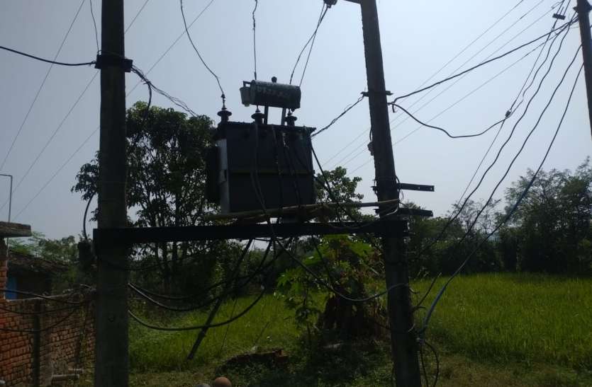 Village electricity off for a week, more than 200 families in darkness