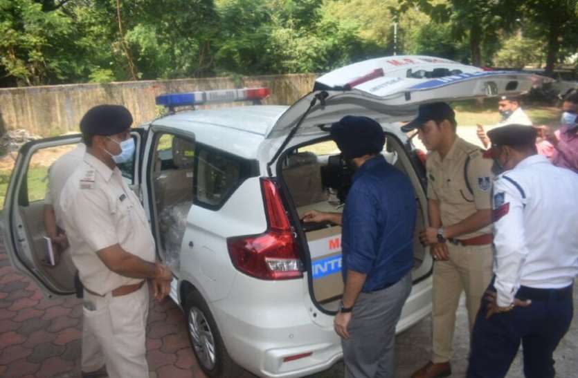 तेज वाहन चलाने वालों की पुलिस को मिलेगी कुंडली, भरना पड़ेगा भारी जुर्माना तेज वाहन चलाने वालों की पुलिस को मिलेगी कुंडली, भरना पड़ेगा भारी जुर्माना
