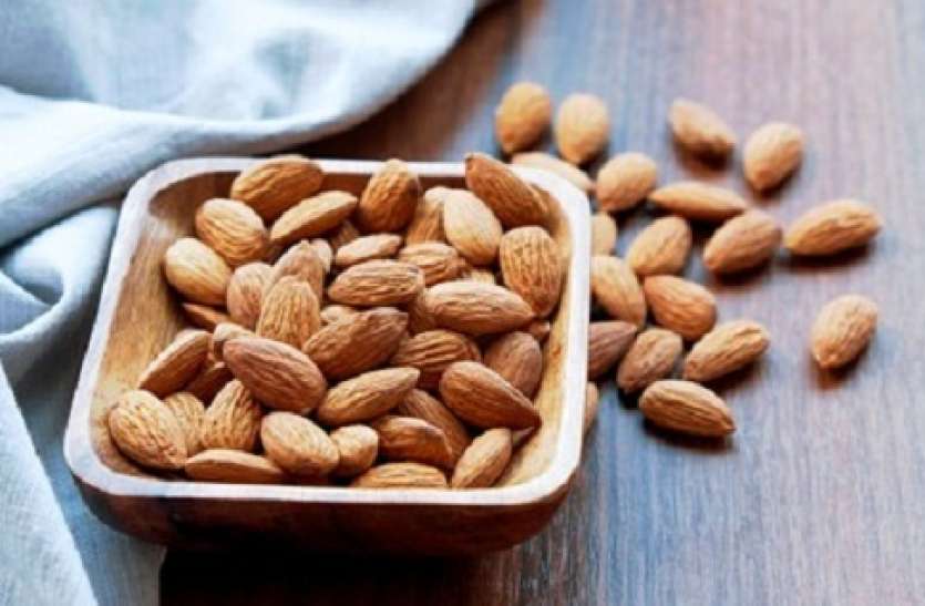 Benefits of Almonds: रोज सुबह खाली पेट 5 भीगे बादाम खाने के स्वास्थ्य लाभ और फायदे