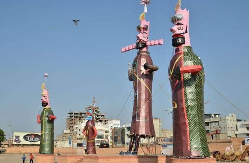 लगातार दूसरे साल इस बार भी सूनी रहेंगी 'लंका की गलियां लगातार दूसरे साल इस बार भी सूनी रहेंगी 'लंका की गलियां