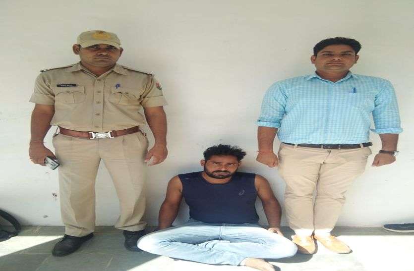 खाने का विवाद होने पर होटल में की तोडफ़ोड़ व डकैती, मुख्य आरोपी गिरफ्तार खाने का विवाद होने पर होटल में की तोडफ़ोड़ व डकैती, मुख्य आरोपी गिरफ्तार