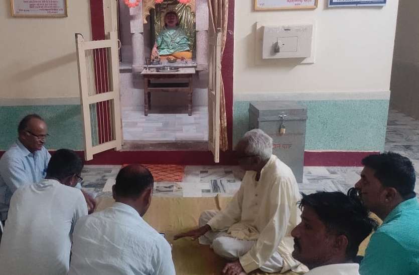 नवरात्र पर देवियांण का पाठ, विकास कार्यों पर चर्चा नवरात्र पर देवियांण का पाठ, विकास कार्यों पर चर्चा