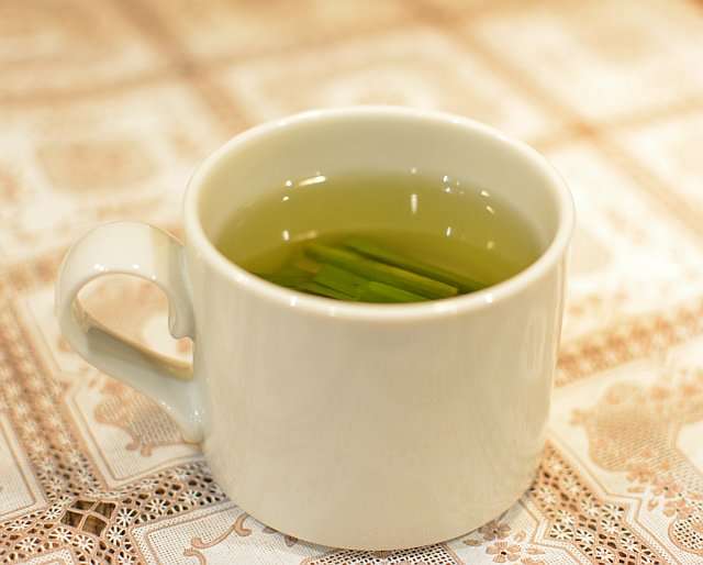 lemongrass_tea.jpg