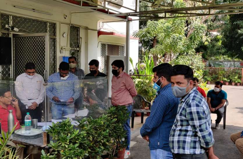 अभियंताओं को मिलेगी नियमों में शिथिलता, 20 तक पदोन्नति जन्मदिन से एक दिन पहले UDH मंत्री का अभियंताओं को तोहफा, होगी सभी की पदोन्नति