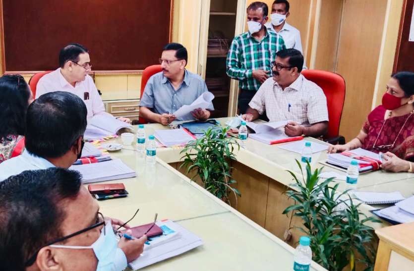 rhb.jpeg स्ट्रिप ऑफ लैंड को बेचकर 22 करोड़ कमाने की तैयारी, हरियाली की जगह होगी कम