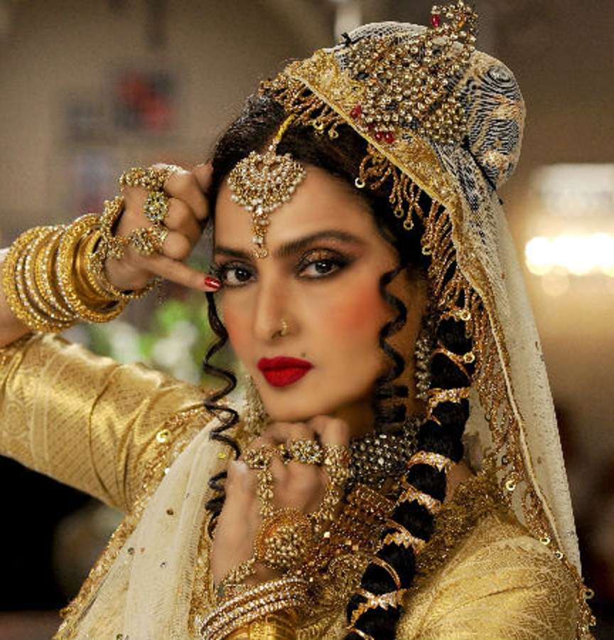 rekha_hd_wallpapers10.jpg