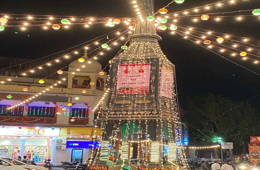 DIWALI धनतेरस से पहले बाजार जगमग DIWALI धनतेरस से पहले बाजार जगमग