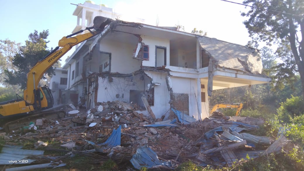 Administration demolished a two-storey house being built illegally on