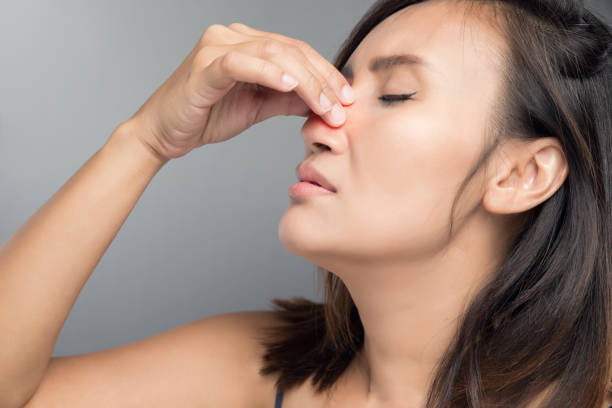 How To Cure Blocked Nose: जानिए सर्दियों में बंद नाक को खोलने के लिए असरदार हैं ये उपाय