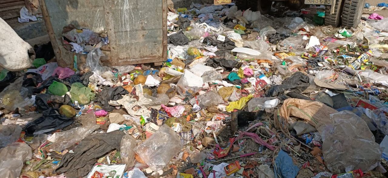 बांदीकुई में कचरा डालने को लेकर लोग बेपरवाह