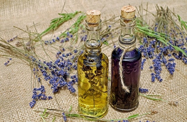 lavender_oil_benefits.jpg