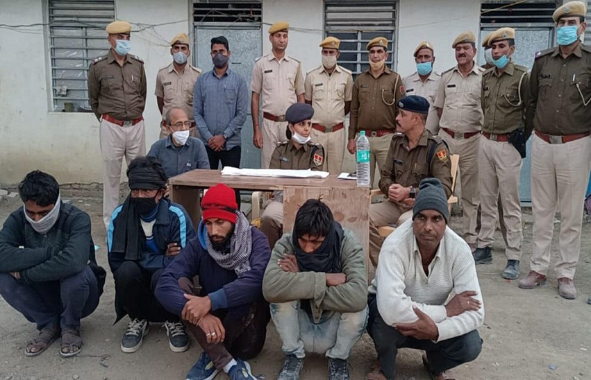 Jhalawar Police...उदयपुर की ब्लैकलिस्टेड फर्म के नाम पर बना रहे थे नकली खाद