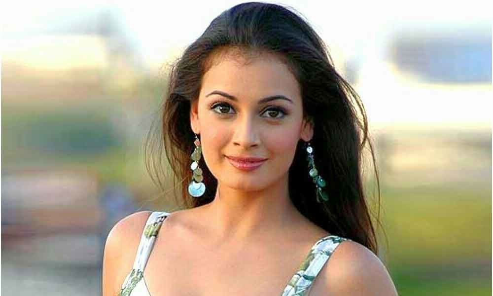 Know why Actress Dia Mirza surname is muslim