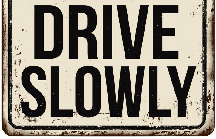drive_slow.png