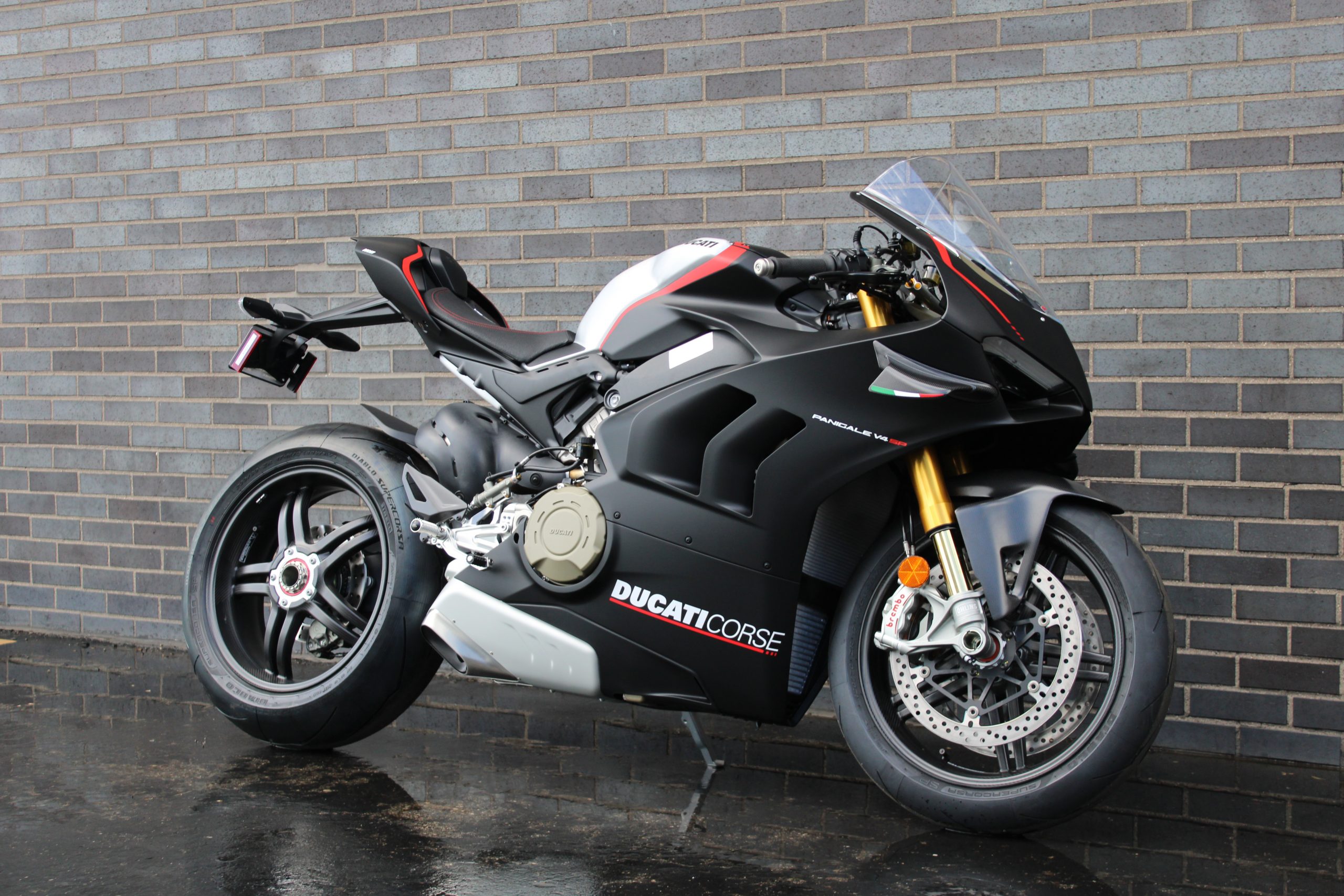 Zero-Mile 2021 Ducati Panigale V4 SP Is A God-Tier Beast, 47% OFF