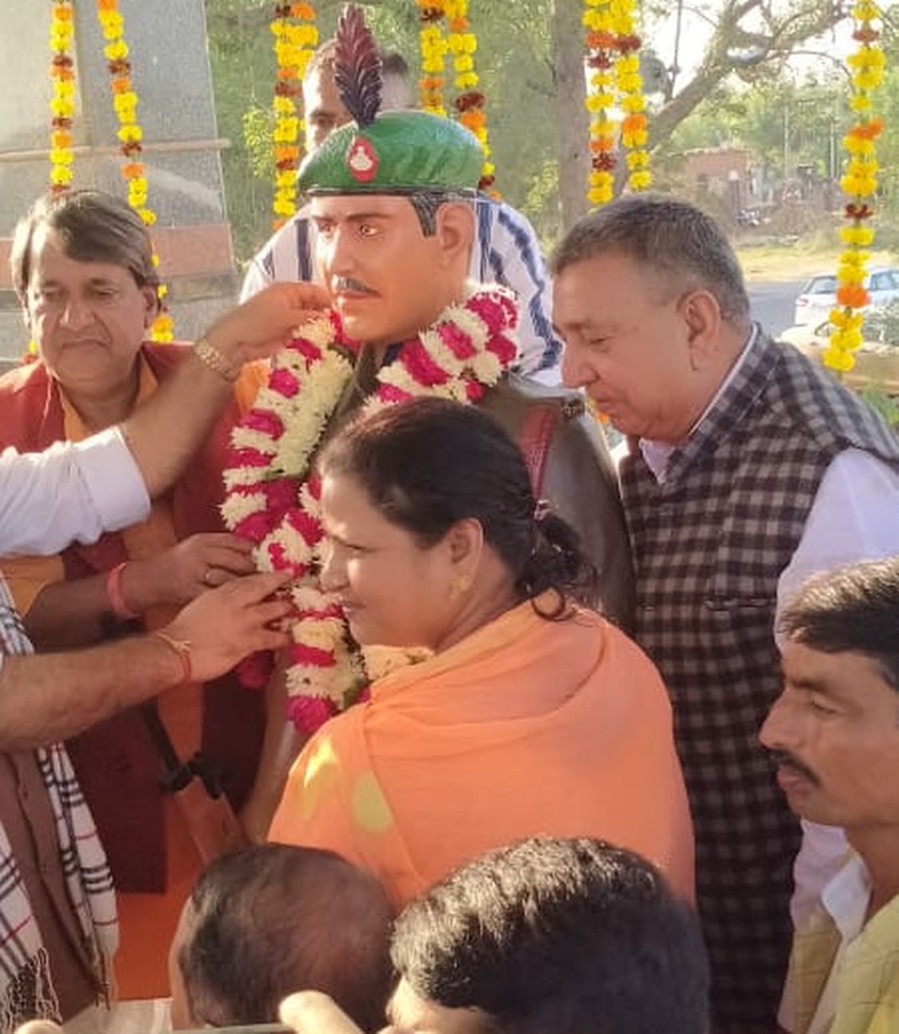 पाकिस्तान से युद्ध में हुए थे शहीद, 50 साल बाद हुई राजनसिंह गुर्जर की प्रतिमा स्थापित