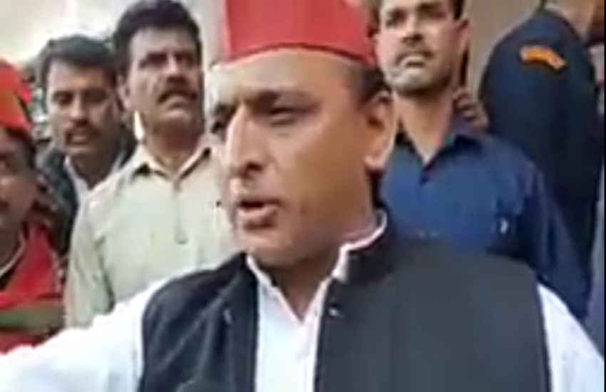 अखिलेश यादव ने गठबंधन के प्रश्न पर किया जवाबी सवाल- कौन हैं ये राजा भैया