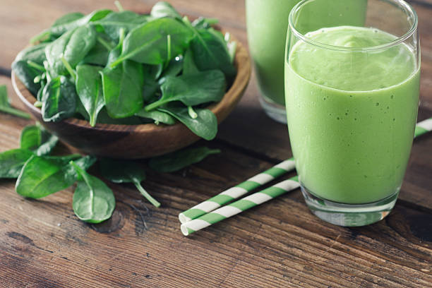 five-health-benefits-of-drinking-spinach-juice