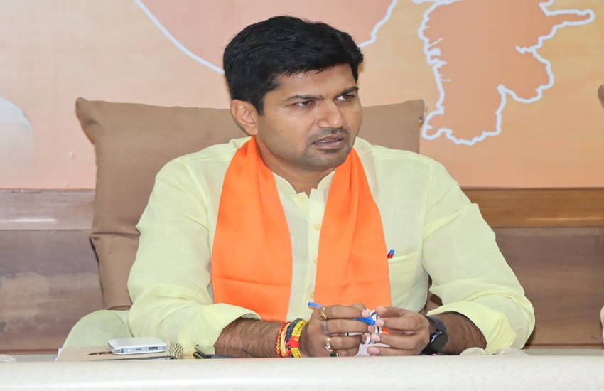 पहली बार वोटर बनने वालों तक पहुंचेगा भाजयुमो, 3500 कार्यकर्ता बनेंगे विस्तार