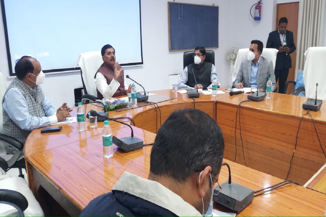 मध्य प्रदेश पिछड़ा वर्ग कल्याण आयोग के सदस्य ने महत्वपूर्ण बैठक