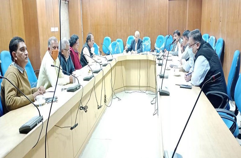 वेतन विसंगति परीक्षण समिति से वार्ता सम्पन्न